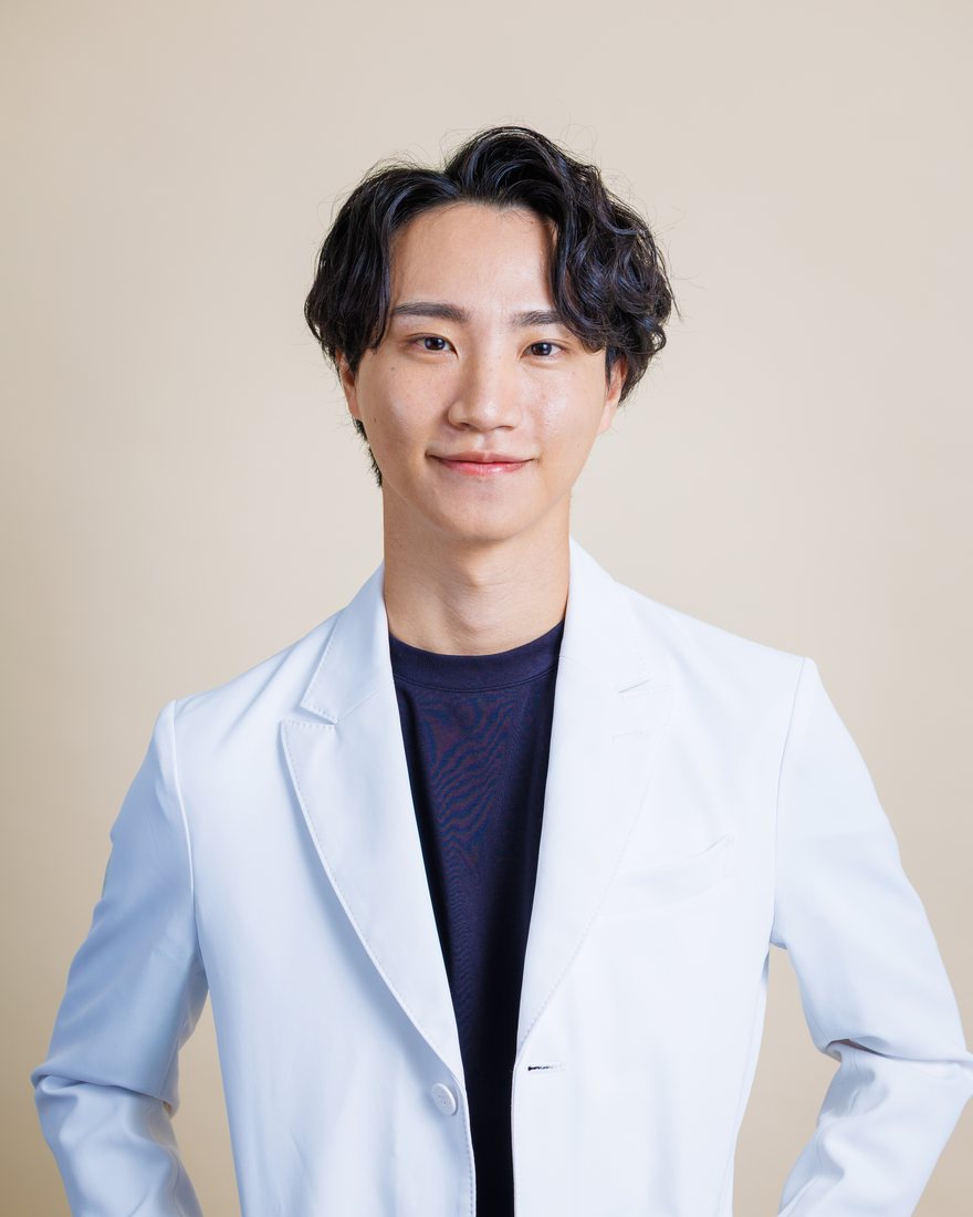 SUNMELIA SKIN CLINIC 中山 暁 院長